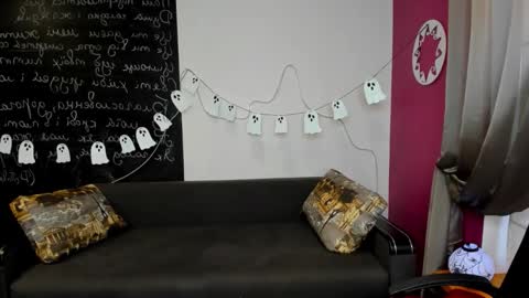 Snapshot of isabellabler chatting on 10-30-25, 12:50 isabellabler online show from 10-30-25, 12:50