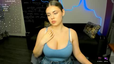 Snapshot of isabellabler chatting on 11-09-25, 12:58 isabellabler online show from 11-09-25, 12:58