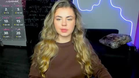 Snapshot of isabellabler chatting on 11-16-25, 06:52 isabellabler online show from 11-16-25, 06:52