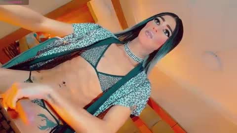 isabellagirs online show from 09-30-25, 04:50