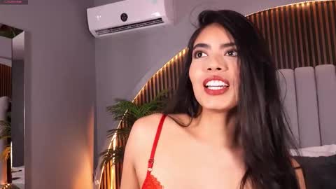 Isa  online show from 02-28-26, 04:46