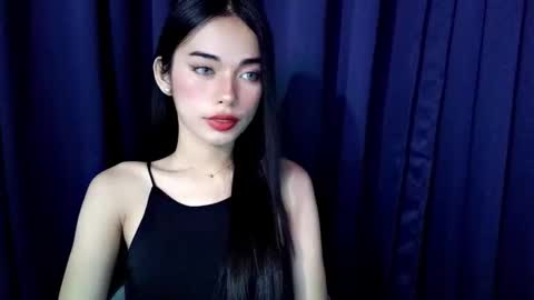 Isabelle online show from 11-14-25, 02:27