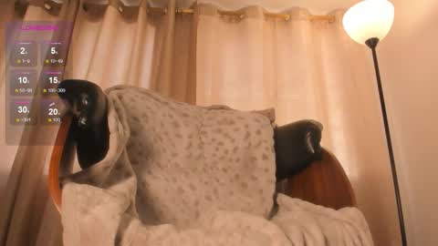 Isabel M online show from 09-22-25, 07:49