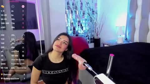 Isa online show from 10-16-25, 04:35