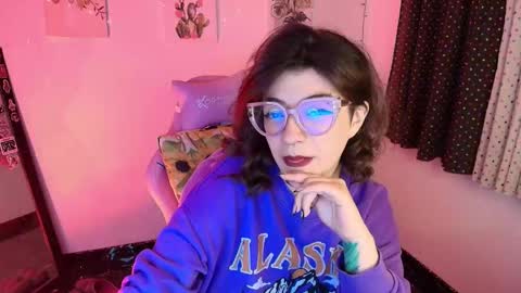 Isabella Ferrer online show from 11-08-25, 05:29