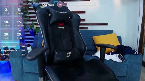 Snapshot of isamoon_ chatting on 03-08-25, 05:01 Isa online show from 03-08-25, 05:01