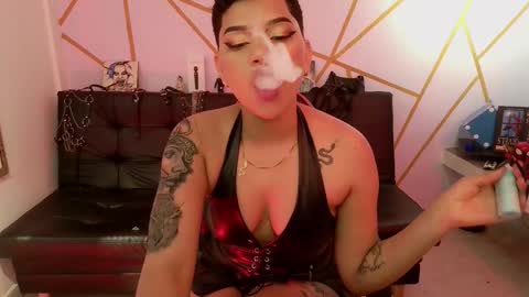 isabela online show from 09-23-25, 06:49