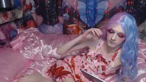 Sele online show from 11-19-25, 10:43