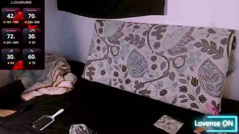 Isidro online show from 11-12-25, 10:41