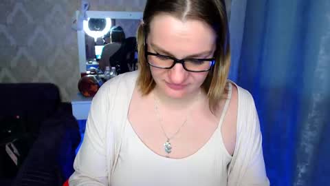 isingle_mom online show from 02-18-25, 01:54