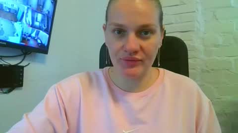 isingle_mom online show from 09-24-25, 07:55