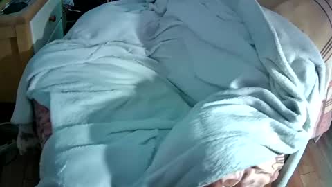 Iskarius online show from 12-03-24, 04:39