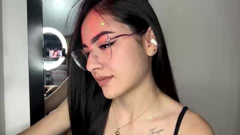 Cute Isla  online show from 10-25-25, 11:10