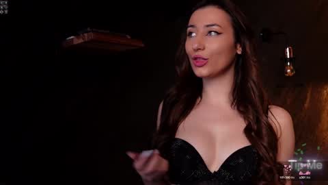 IsoldeBliss online show from 01-16-25, 01:04