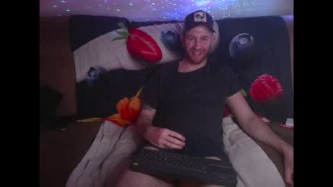 Tall Jewish Ginger DOM online show from 12-14-24, 12:11