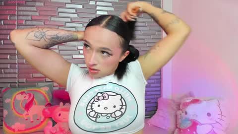 I S S A B E L A Igissaa ax    Xlittleissa  online show from 01-21-25, 02:05