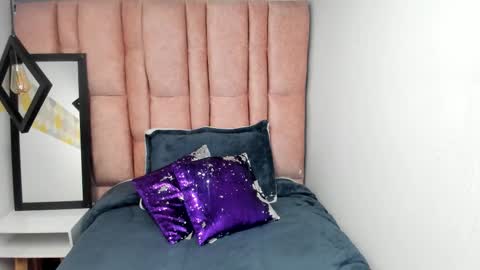 ISSA MILF online show from 02-14-26, 01:08