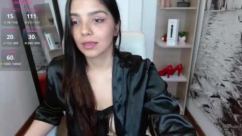 Snapshot of issa_nassar chatting on 03-12-25, 12:57 Issa online show from 03-12-25, 12:57