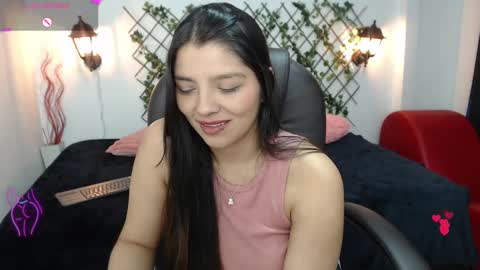 Snapshot of issa_nassar chatting on 10-02-25, 02:13 Issa online show from 10-02-25, 02:13