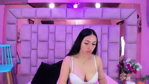 issabela_mackey_ online show from 12-17-25, 03:56