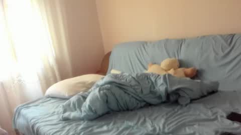 Snapshot of issabelle_69 chatting on 11-03-25, 05:52 Issabelle online show from 11-03-25, 05:52