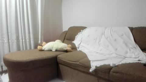 Snapshot of issabelle_69 chatting on 11-12-25, 06:03 Issabelle online show from 11-12-25, 06:03