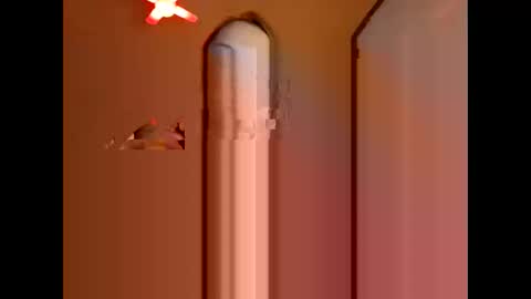 Yiz online show from 01-04-25, 01:21