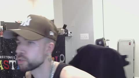 Snapshot of italian_stallionxo chatting on 02-08-26, 10:24 Italian Stallion online show from 02-08-26, 10:24