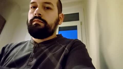 italianbigboy93 online show from 11-02-25, 04:31