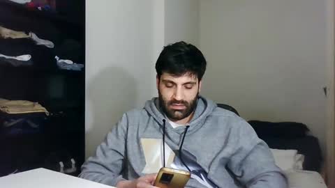 Snapshot of italianboybcn chatting on 01-11-25, 11:13 italianboybcn online show from 01-11-25, 11:13
