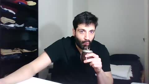 Snapshot of italianboybcn chatting on 01-28-25, 09:19 italianboybcn online show from 01-28-25, 09:19