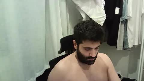 Snapshot of italianboybcn chatting on 09-18-25, 09:28 italianboybcn online show from 09-18-25, 09:28