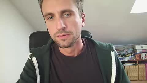 italiano116116 online show from 10-01-25, 02:12