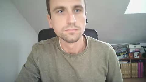 italiano116116 online show from 10-31-25, 09:21