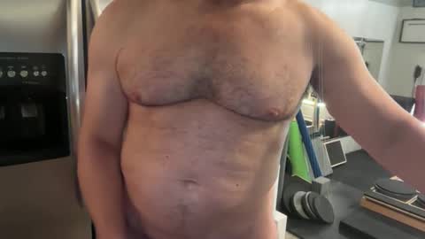 Snapshot of italiano9in chatting on 10-22-25, 01:39 Tony online show from 10-22-25, 01:39