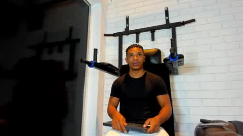 Italo Moore online show from 09-30-25, 11:15