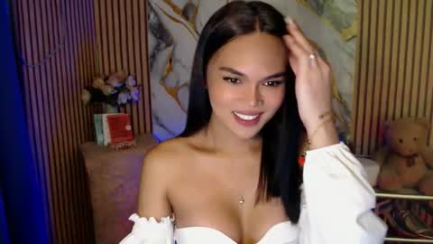 CathCathy online show from 11-16-25, 02:28