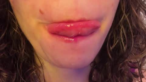 Maria online show from 03-07-25, 02:01