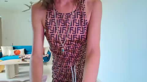 Snapshot of itsallaboutenergy___ chatting on 01-04-25, 03:17 Next Stream Tuesday 123 Around 2 PM EST online show from 01-04-25, 03:17