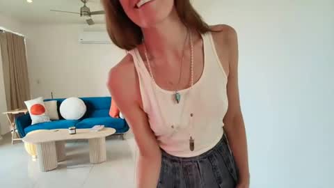 Snapshot of itsallaboutenergy___ chatting on 01-11-25, 03:20 Next Stream Tuesday 123 Around 2 PM EST online show from 01-11-25, 03:20