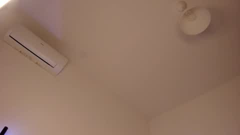 Snapshot of itsbellax chatting on 11-03-25, 01:45 Isabella online show from 11-03-25, 01:45