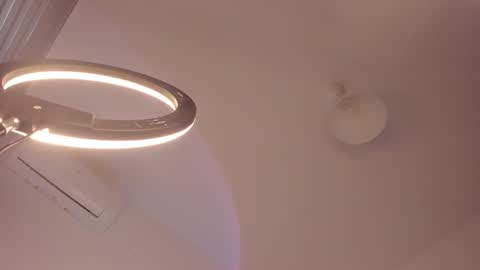 Snapshot of itsbellax chatting on 12-03-25, 01:09 Isabella online show from 12-03-25, 01:09