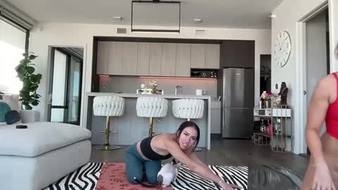 Snapshot of itscaylawatsun chatting on 02-21-25, 05:09 itscaylawatsun online show from 02-21-25, 05:09