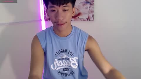 itsme_cxhennn online show from 10-19-25, 07:36