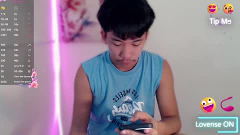 itsme_cxhennn online show from 10-24-25, 07:54