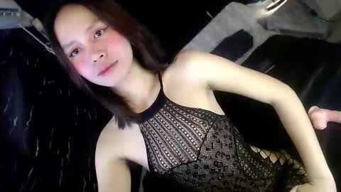 Snapshot of itsme_liza chatting on 12-01-25, 05:18 itsme_liza online show from 12-01-25, 05:18