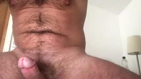 Snapshot of itsme_tommyt chatting on 02-21-25, 03:43 TommyT online show from 02-21-25, 03:43