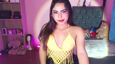 Siana online show from 02-17-25, 12:27