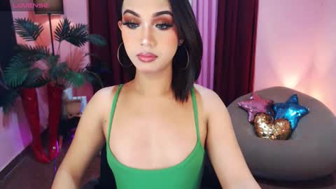 Sofia online show from 10-22-25, 04:51
