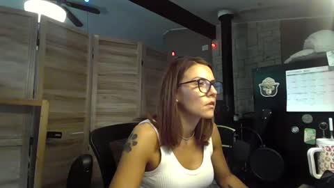 Snapshot of itsmesophie_x chatting on 09-23-25, 04:10 ItsMeSophie X online show from 09-23-25, 04:10